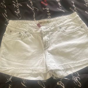 White BKE shorts
